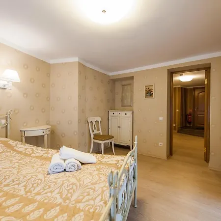 Delta Old Town Basic Апартаменты